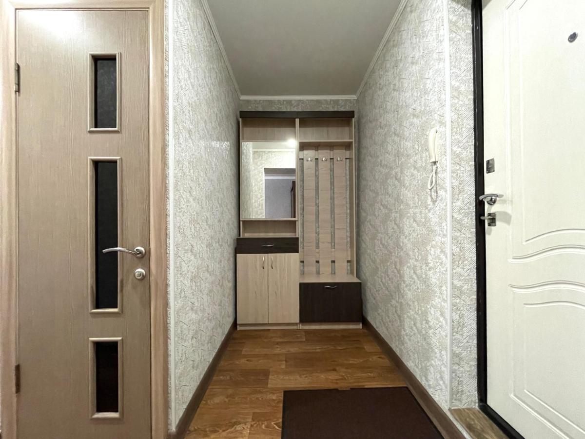 Абая 68 Квартира В Центре, 4 Спальных Места Petropavlovsk Exterior photo